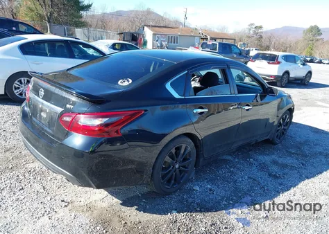 2017 Nissan Altima 2.5 Sr z USA, uszkodzony, nr VIN 1N4AL3AP1HC477626